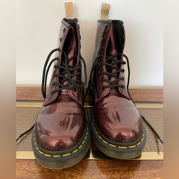 Dr. Martens Chrome Doc Martens - Picture 2 of 9